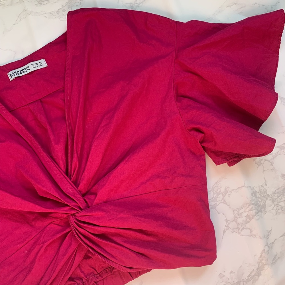 ZARA twist front top